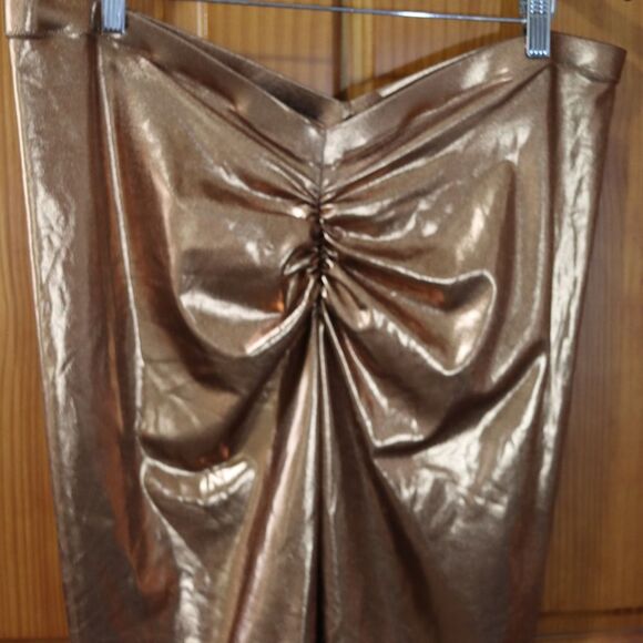 SKIMS Metallic Bronze Swim Pants Leggings 3X NWT - Picture 6 of 10